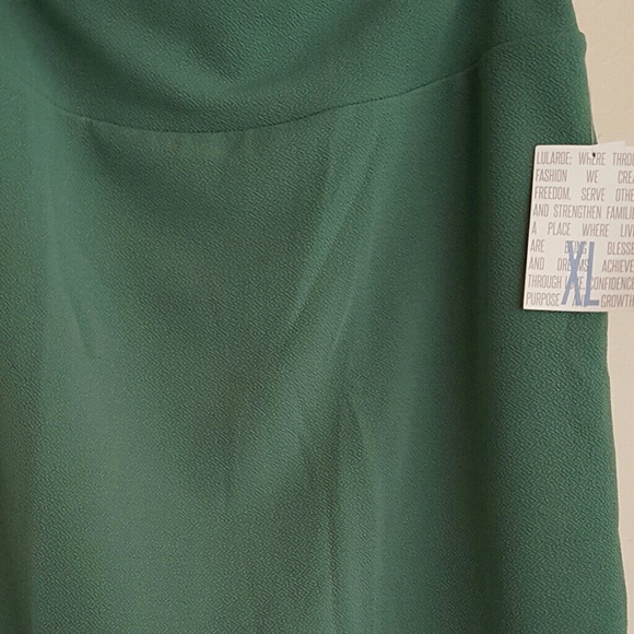 💚Beautiful SOLID Cassie💚 - Picture 6 of 6